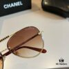 Chanel Sunglasses, absolutely in love, the moment you put them on your face the aura is perfectly on point, greatly slimming the appearance of the face; large-frame design yet surprisingly lightweight. The temple curvature is just right, offering a light and comfortable wearing experience!