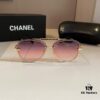 Chanel Sunglasses, absolutely in love, instantly elevate your presence, remarkably slimming on the face, large-frame design that's surprisingly lightweight and comfortable with perfectly curved temples