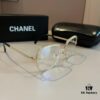 Chanel Sunglasses, absolutely in love, instantly elevate your presence, greatly slimming the face, large-frame design yet incredibly lightweight, perfectly curved temples for a comfortable, feather-light wear!