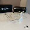 Chanel Sunglasses, absolutely in love, instantly elevate your presence, greatly slimming the face, large-frame design yet incredibly lightweight, perfectly curved temples for a comfortable, feather-light wear!