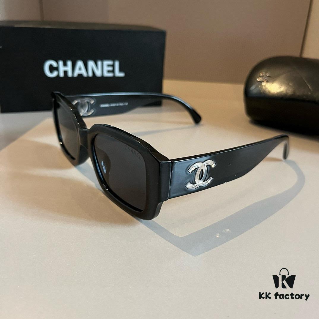 Chanel Sunglasses, absolutely in love, instantly elevate your presence, remarkably slimming effect on face, large-frame design yet lightweight, perfectly curved temples for a comfortable, feather-light wear!