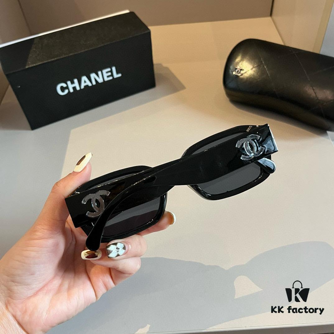 Chanel Sunglasses, absolutely in love, instantly elevate your presence, remarkably slimming effect on face, large-frame design yet lightweight, perfectly curved temples for a comfortable, feather-light wear!