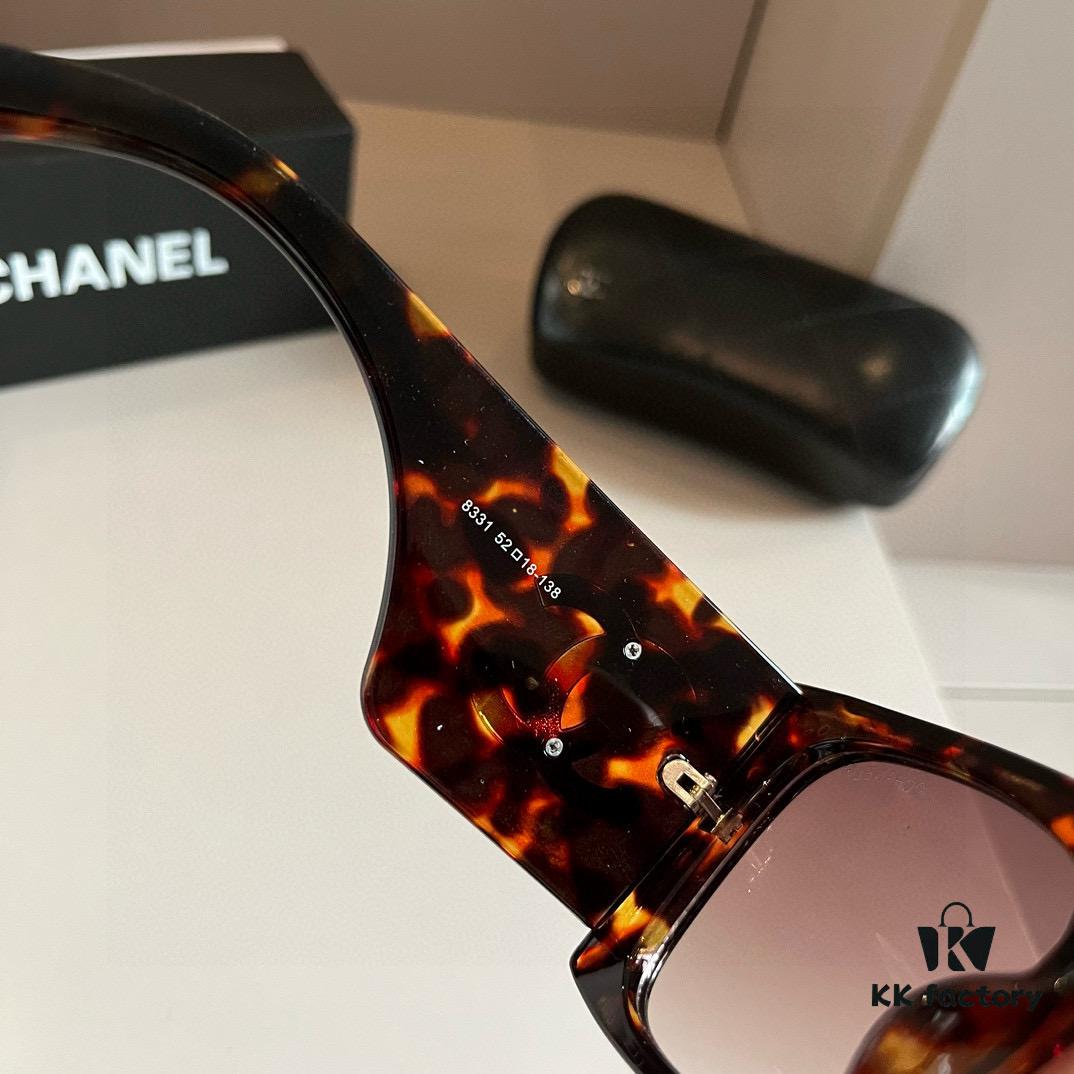 Chanel Sunglasses, Absolutely In Love, Perfect Fit with a Strong Presence, Makes Face Look Slim, Large Frame Yet Lightweight, Comfortable and Well-designed Temples