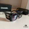 Chanel Sunglasses, Absolutely In Love, The Moment You Put Them On, The Presence Is Perfectly Captured, Greatly Slimming The Face, Large-Frame Yet Lightweight, Temples Designed With Just The Right Curve, Offering A Light And Comfortable Fit!