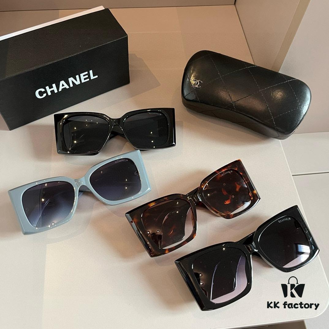 Chanel Sunglasses, absolutely in love, the aura is perfectly on point when worn, makes the face look incredibly slim, large-frame design yet lightweight, temples perfectly curved for a comfortable, feather-light fit!