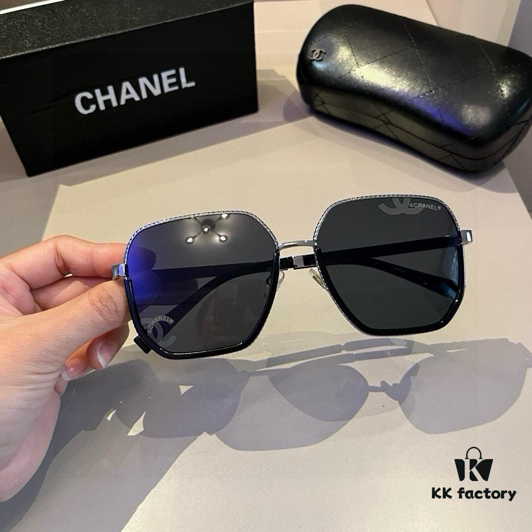 Chanel Sunglasses🕶️ Polarized Sunglasses – Perfect for Round Faces, Oversized Frame Design Slims Face, 2024 New Arrival Chic Style Universal Match