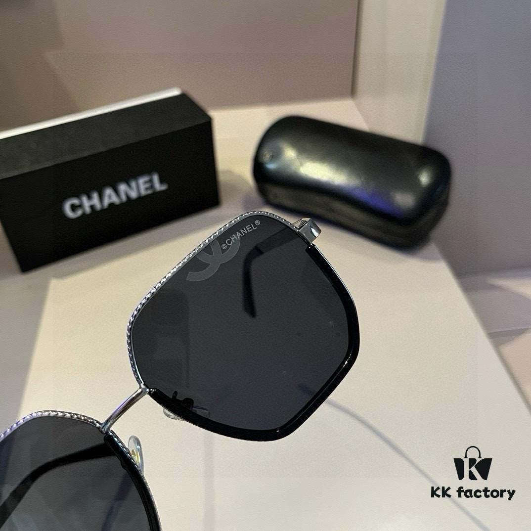 Chanel Sunglasses🕶️ Polarized Sunglasses – Perfect for Round Faces, Oversized Frame Design Slims Face, 2024 New Arrival Chic Style Universal Match