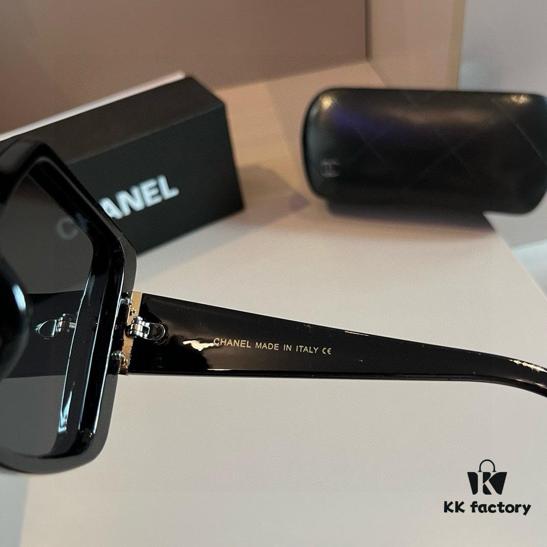 Chanel Sunglasses, Super Nice, Essential for Driving and Travel, Must-Have Eyewear to Flatter Facial Features