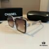 Chanel Popular Pearl-Temple Sunglasses, Trending on Xiaohongshu, 2023 Hot Item, Fashionable Designer-Style Shades