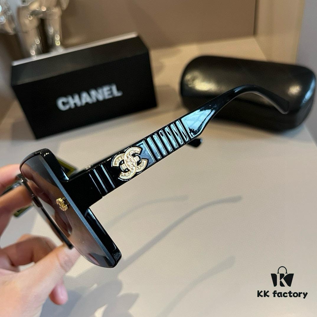 Chanel Popular Pearlescent Temple Sunglasses, XiaoHongShu Trending Style, Fashionable Designer Shades