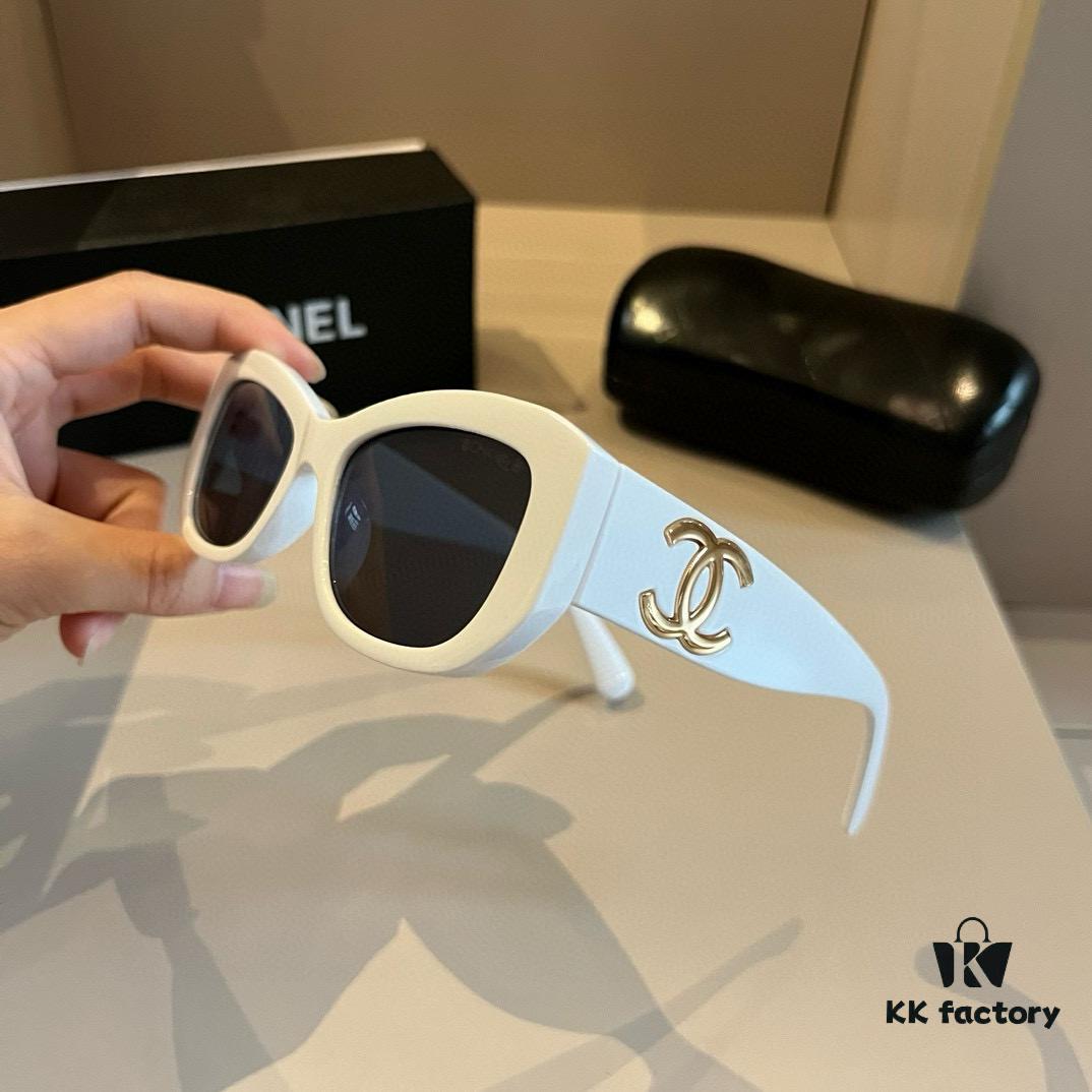 CHANEL Sunglasses🕶️ Popular Style Worn by Many Celebrities, CHANEL‼️‼️ New Large-Frame Polarized Sunglasses with Ultra-Clear Lens