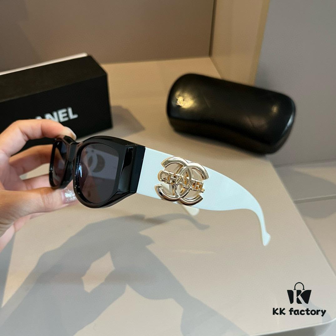 Chanel Popular Best-Selling Sunglasses, Stylish Sun Protection Glasses That Flatter the Face Shape