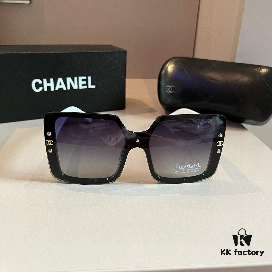 Chanel Sunglasses 🕶️, Super Nice, Essential for Driving and Travel, Must-Have Eyewear to Flatter Facial Features