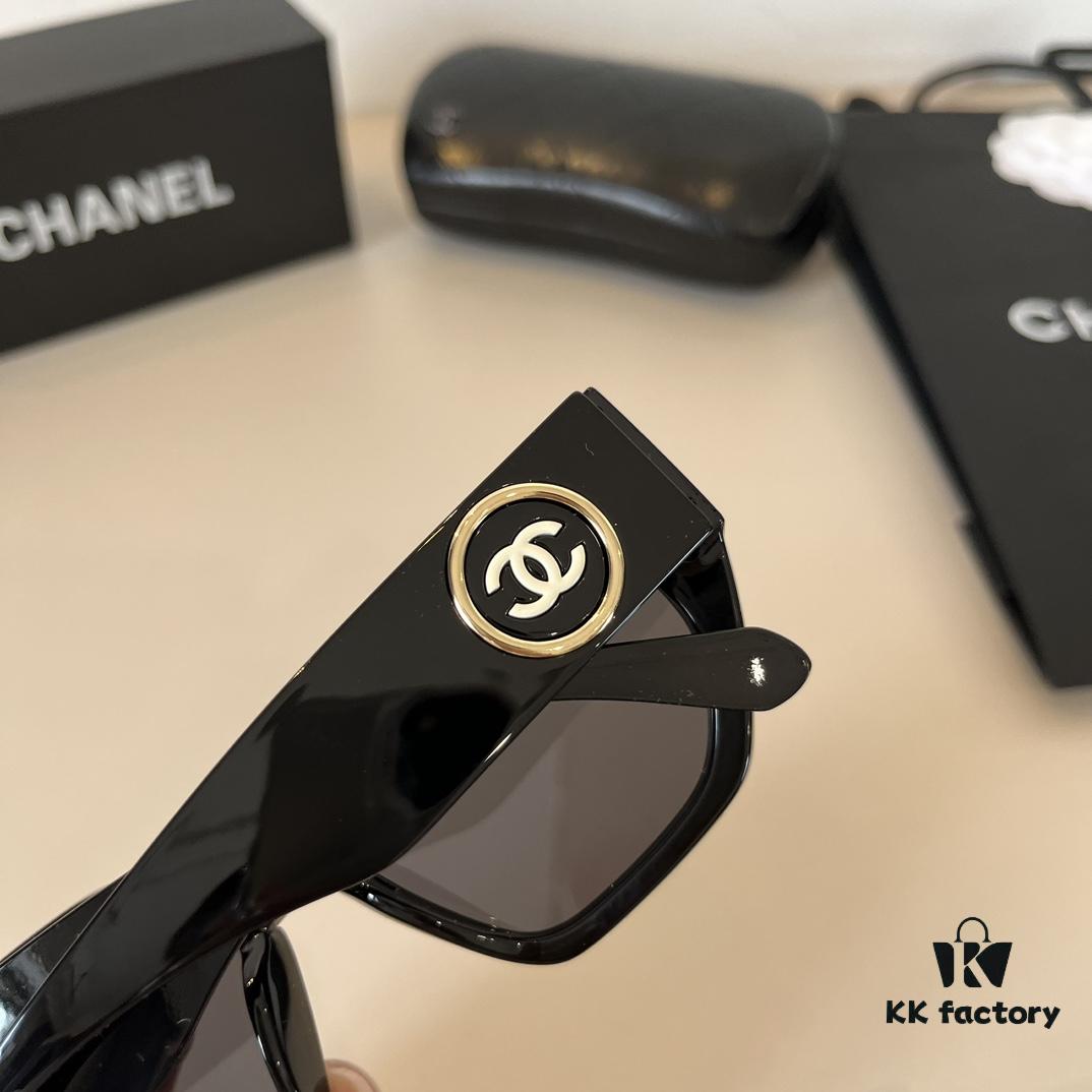 Chanel Popular Trending Sunglasses, Same as Xiao Hong Shu's Hottest Style This Year, Fashionable Celebrity-Favorite Shades