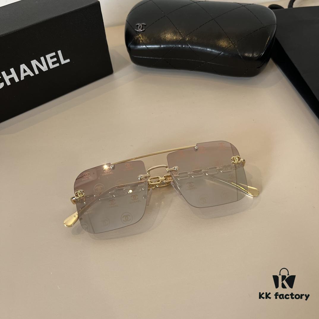 Chanel Sunglasses 🕶️, Super Nice, Essential for Driving and Travel, Must-Have Eyewear to Flatter Facial Features