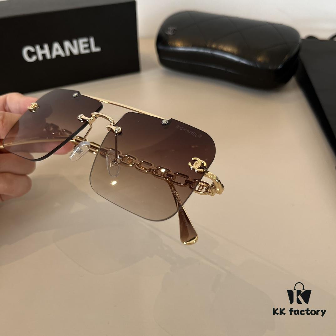 Chanel Sunglasses 🕶️, Super Nice, Essential for Driving and Travel, Must-Have Eyewear to Flatter Facial Features