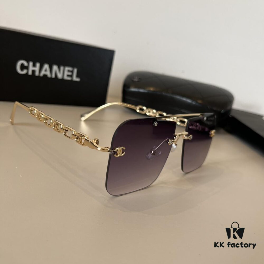 Chanel Sunglasses, Super Nice, Essential for Driving and Travel, Must-Have Eyewear to Flatter Facial Features