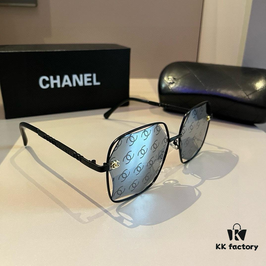 Chanel Sunglasses for Round Faces, Oversized Frame Sun Glasses 2024 New Arrival, Flattering and Slimming Design