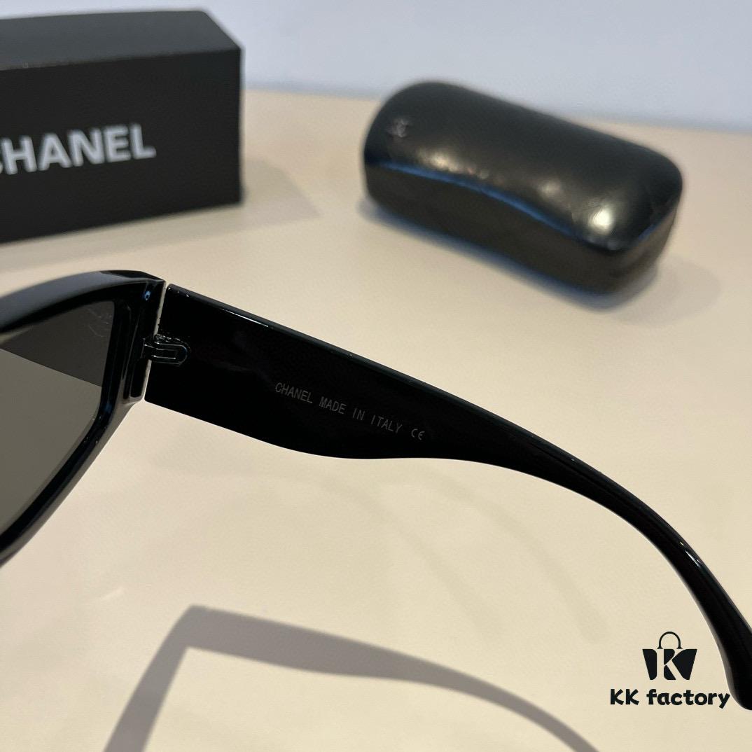 Chanel 2024 New Arrival Sunglasses, Must-Have for Travel and Driving, Popular Celebrity Style