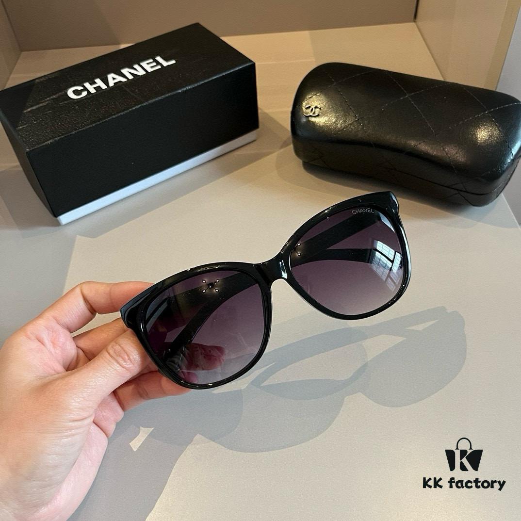 Chanel Sunglasses 🕶️ Iconic Style, Elegant and Stylish, Perfect for a Sophisticated Street Look with Exceptional Value