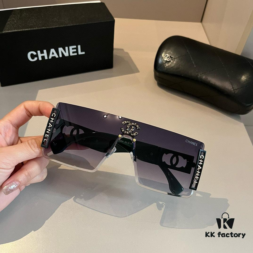 Chanel Sunglasses 🕶️, Super Nice, Essential for Driving and Travel, Must-Have for Facial Contouring