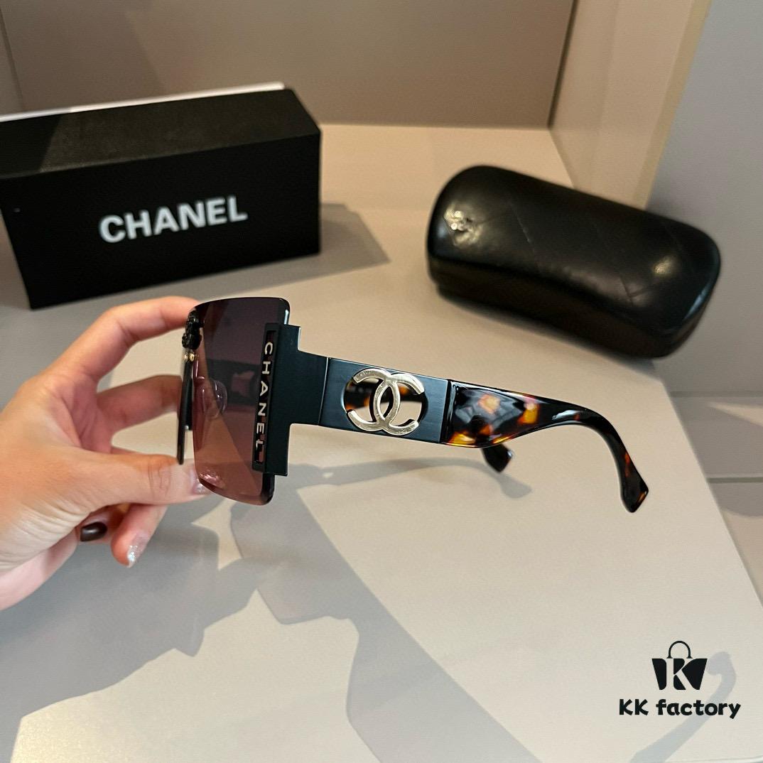 Chanel Sunglasses 🕶️, Super Nice, Essential for Driving and Travel, Must-Have for Flattering Facial Features