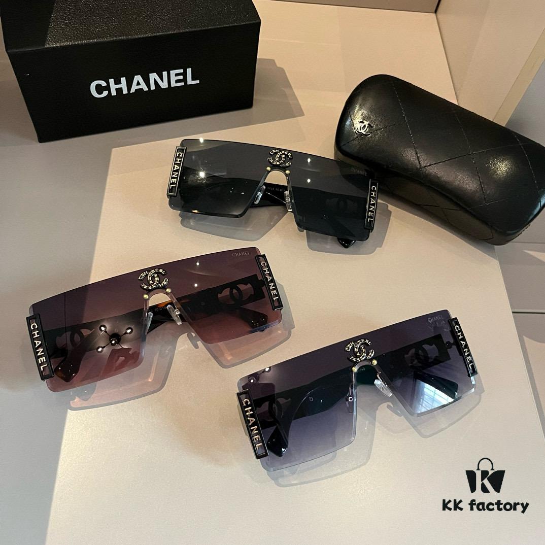 Chanel Sunglasses 🕶️, Super Nice, Essential for Driving and Travel, Must-Have for Flattering Facial Features