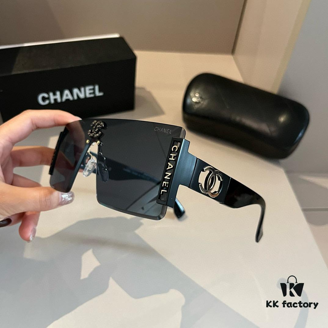 Chanel Sunglasses 🕶️, Super Nice, a Must-Have for Driving and Travel, Perfect Face-Shape Enhancer