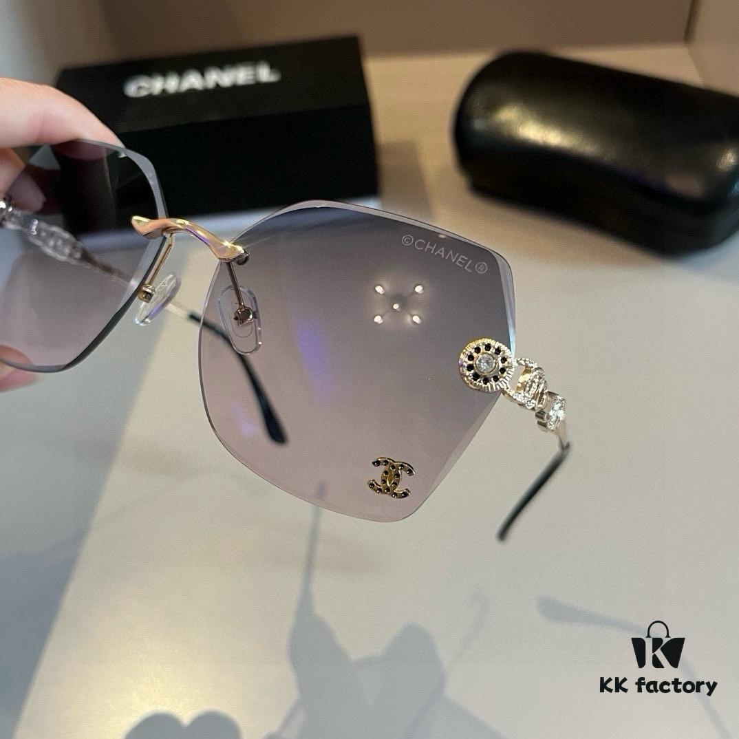 Chanel Popular Cat Eye Sunglasses, Same Style as Xiao Hong Shu Influencer Look, Trendy Fashion Sun Glasses in 2023