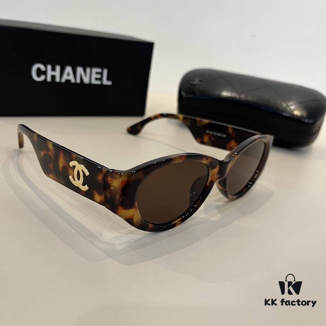 Chanel Cat-Eye Sunglasses, Driving Sun Protection Glasses, Street-Stealing 'Grandma Xiang' Sunglasses