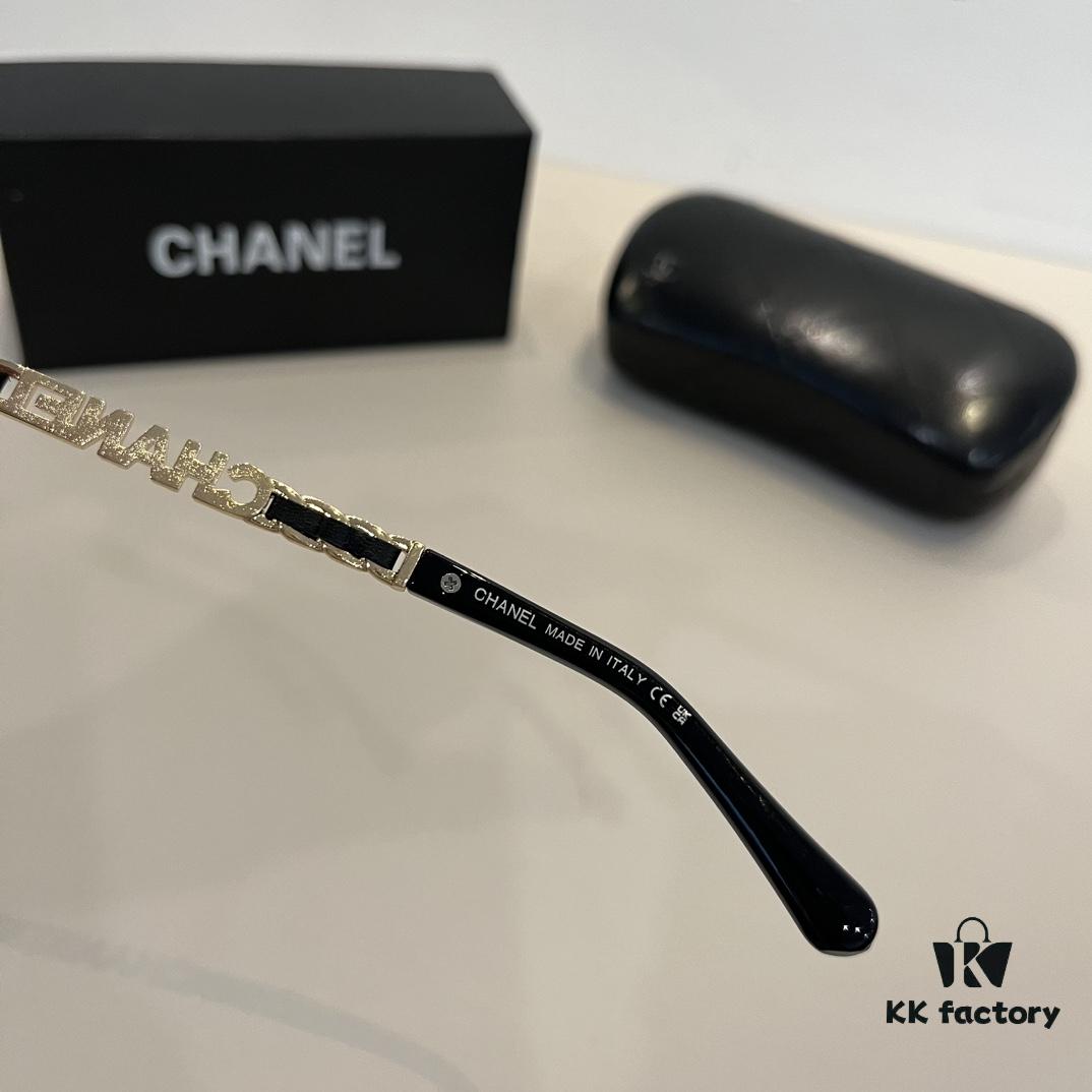 Chanel Elegant Style Sunglasses, Highly Sought-After Sun Protection Glasses, Essential for Driving and Outdoor Use