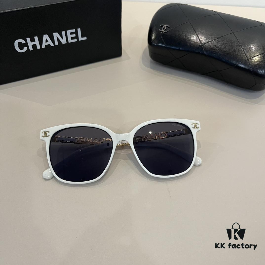 Chanel Elegant Style Sunglasses, Highly Sought-After Sun Protection Glasses for Driving and Daily Wear
