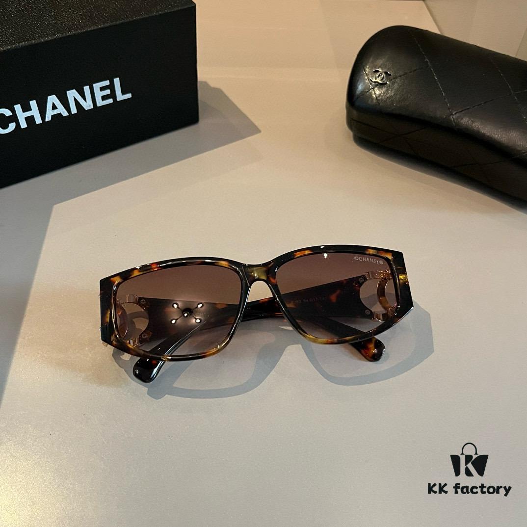 Chanel Popular Trending Sunglasses, Stylish Sun Protection Glasses That Flatter Facial Features