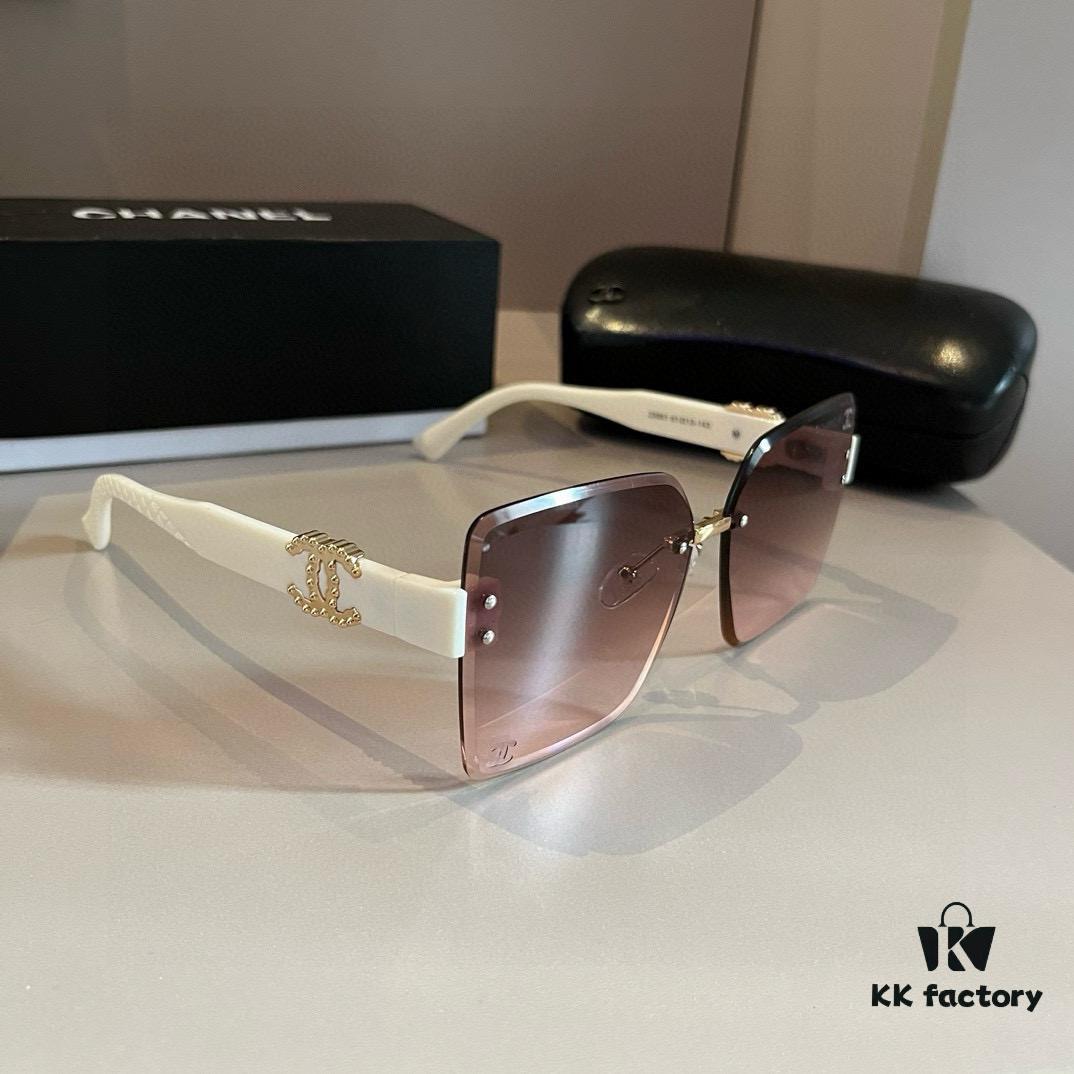 Chanel Popular Trending Sunglasses, Stylish Sun Protection Glasses That Flatter Facial Features