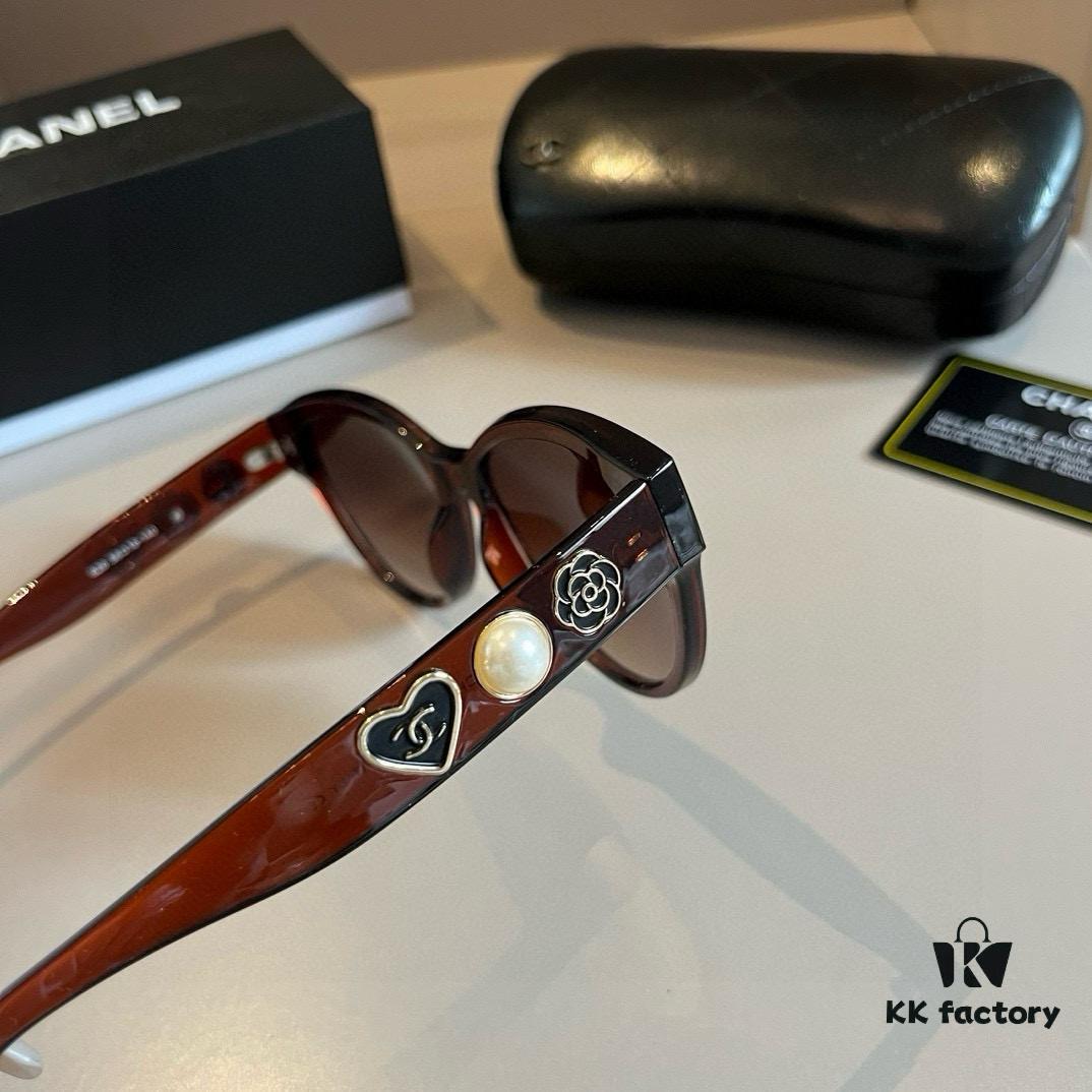 Chanel Pearl Heart-Temple Sunglasses, Official Style Custom-Made Eyewear