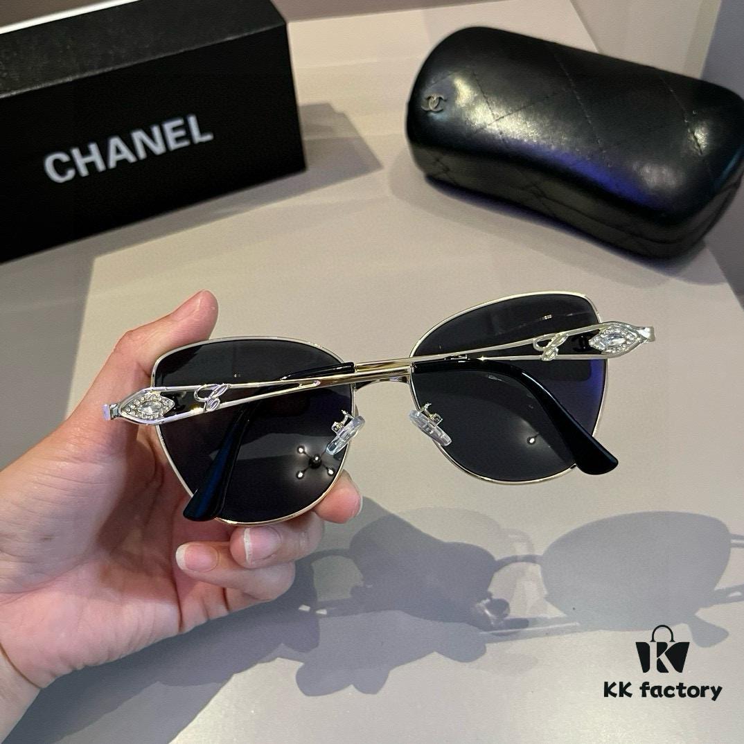 Chanel 2024 New Large-Frame Sunglasses, Round Face Flattering, Slimming Effect, Iconic Chic Style
