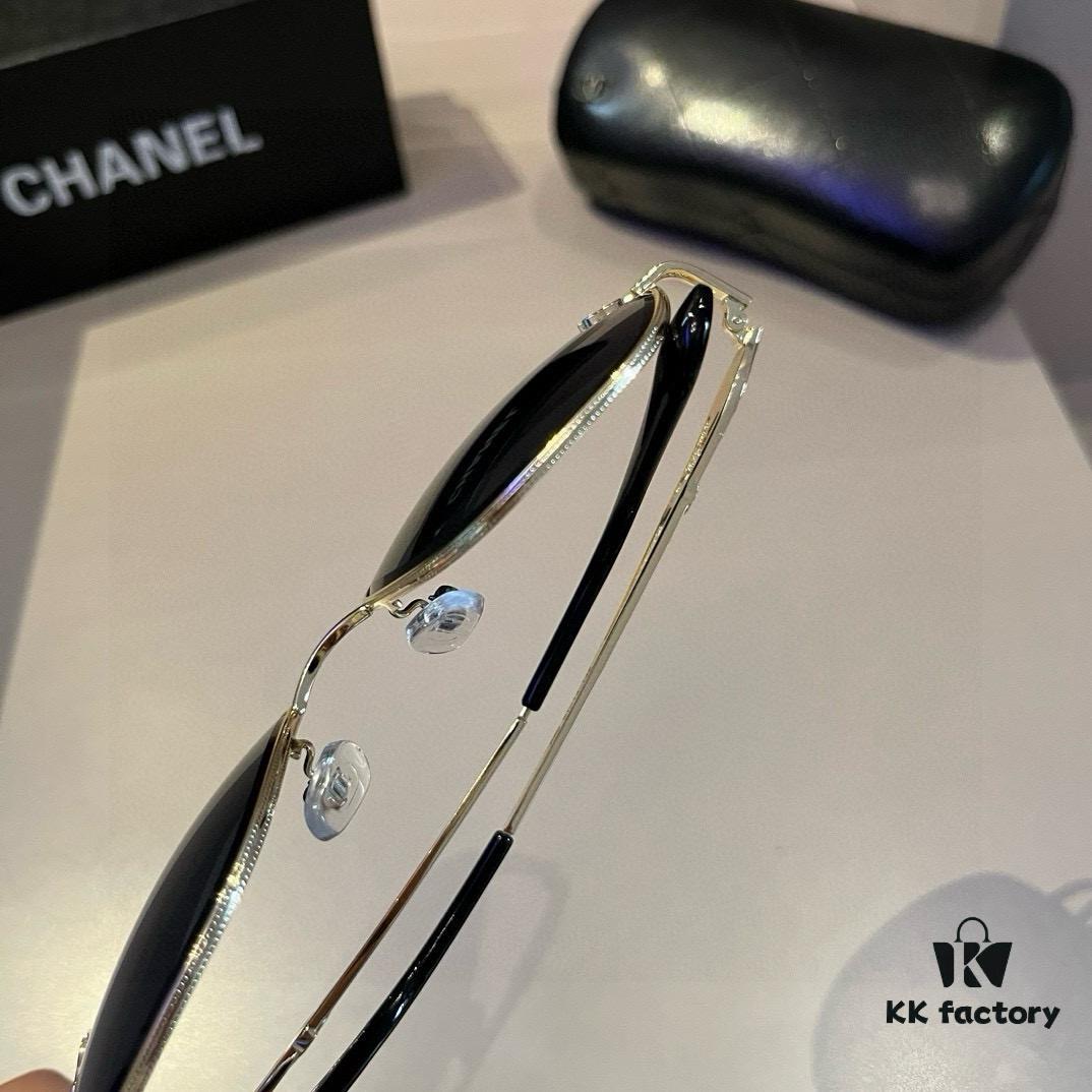 Chanel 2024 New Large-Frame Sunglasses, Round Face Flattering, Slimming Effect, Iconic Chic Style