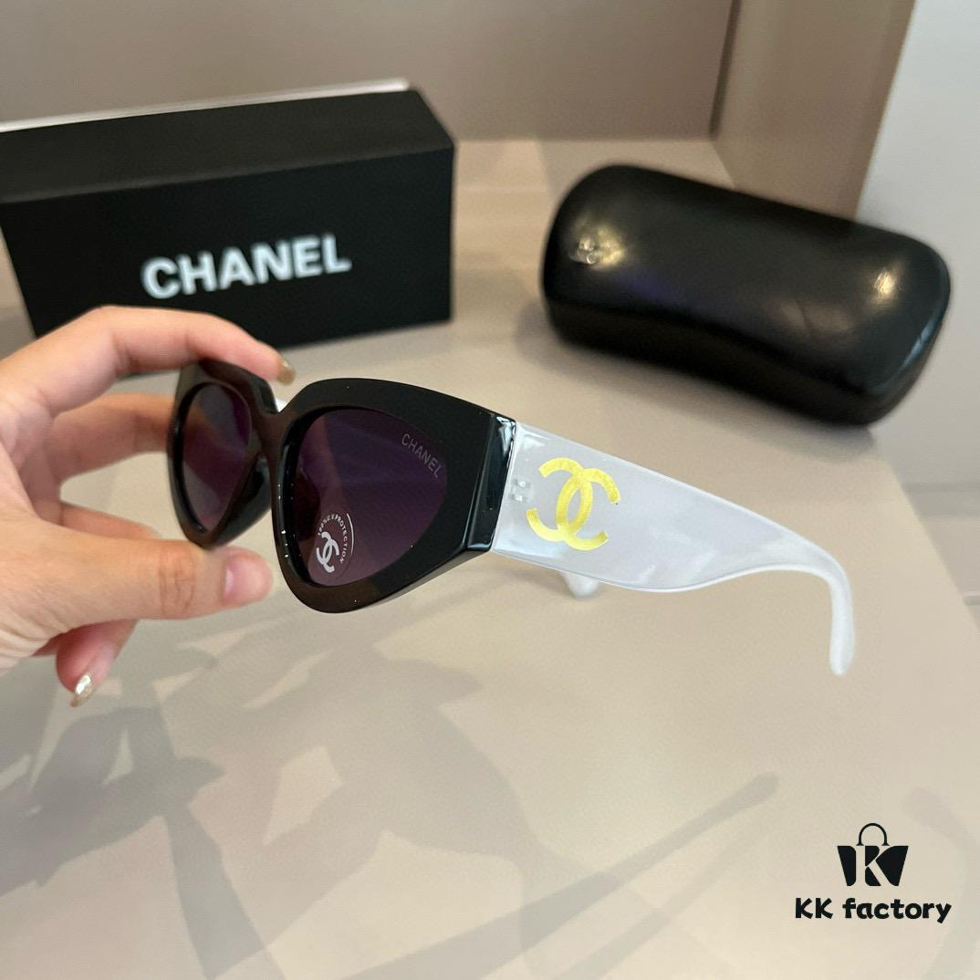 Chanel 2024 New Arrival Sunglasses, Must-Have for Travel and Driving, Popular Style Worn by Many Celebrities