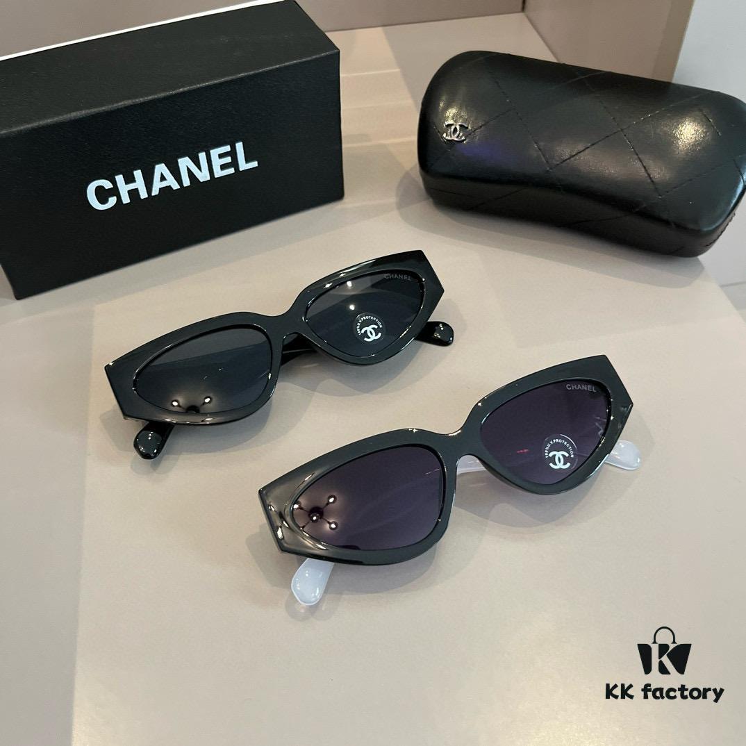 Chanel 2024 New Arrival Sunglasses, Must-Have for Travel and Driving, Popular Style Worn by Many Celebrities
