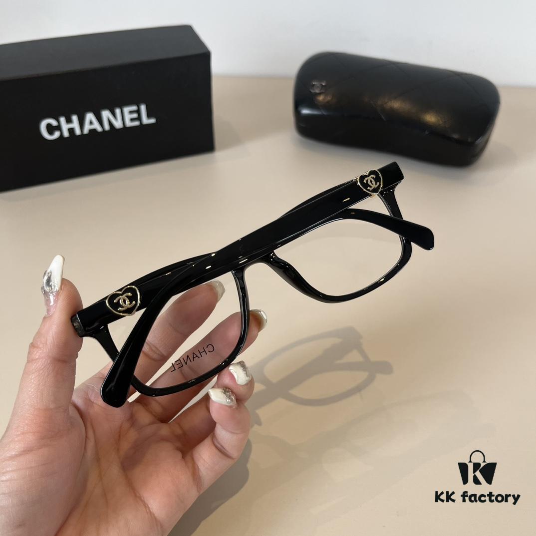 Chanel New Arrival Sunglasses, Favored by Fashion Icons and Socialites, Optical Glasses and Sunglasses