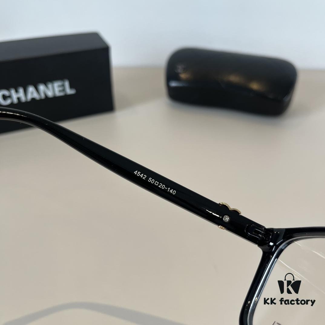 Chanel New Arrival Sunglasses, Favored by Fashion Icons and Socialites, Optical Glasses and Sunglasses