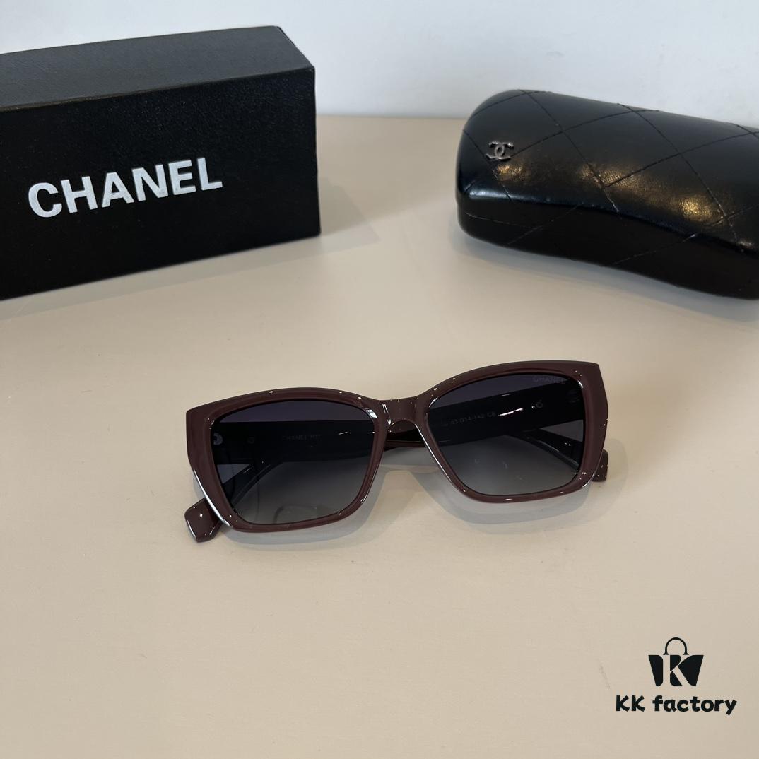 Chanel Sunglasses, Fashionable European-American Style Oversized Sunglasses, Face-Framing and Slimming Design