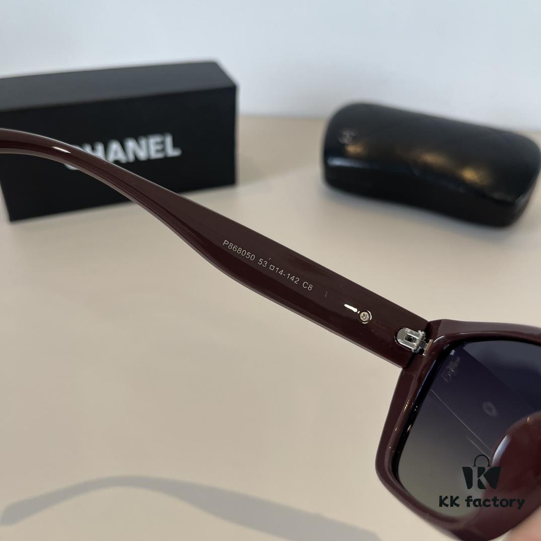 Chanel Sunglasses, Fashionable European-American Style Oversized Sunglasses, Face-Framing and Slimming Design