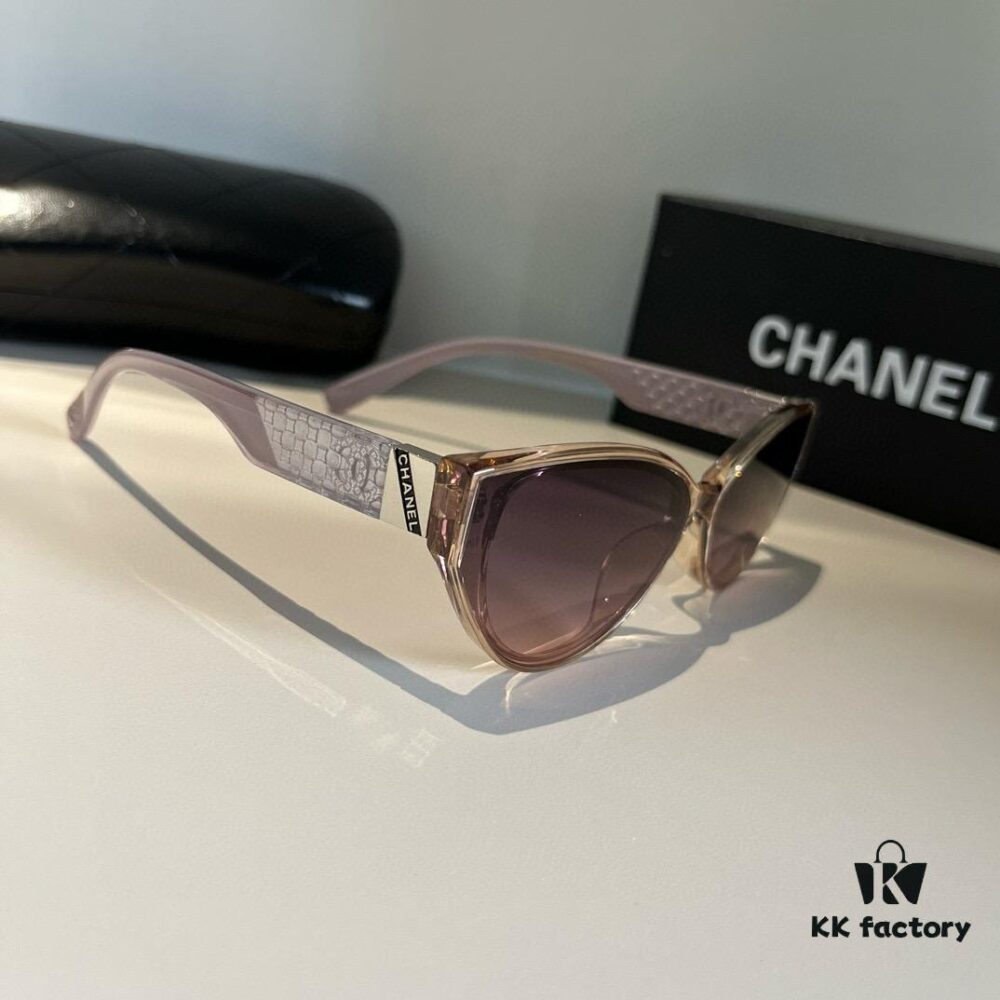 Chanel Feminine Sunglasses, Influencer's Style Sun Glasses