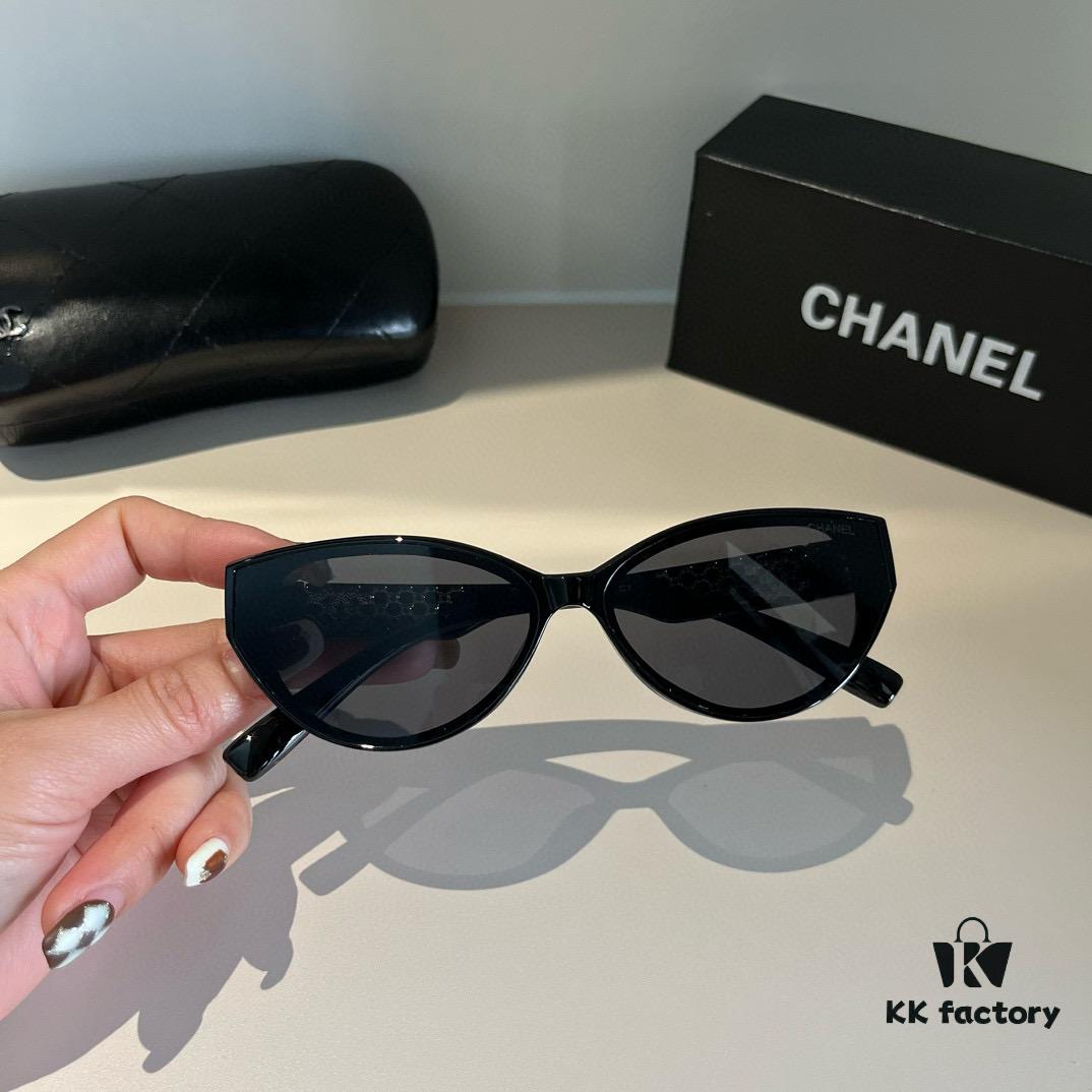 Chanel Feminine Sunglasses, Influencer's Style Sun Glasses