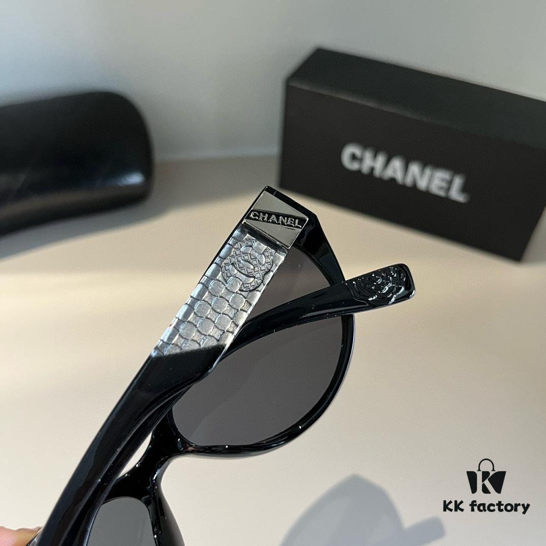 Chanel Feminine Sunglasses, Influencer's Style Sun Glasses