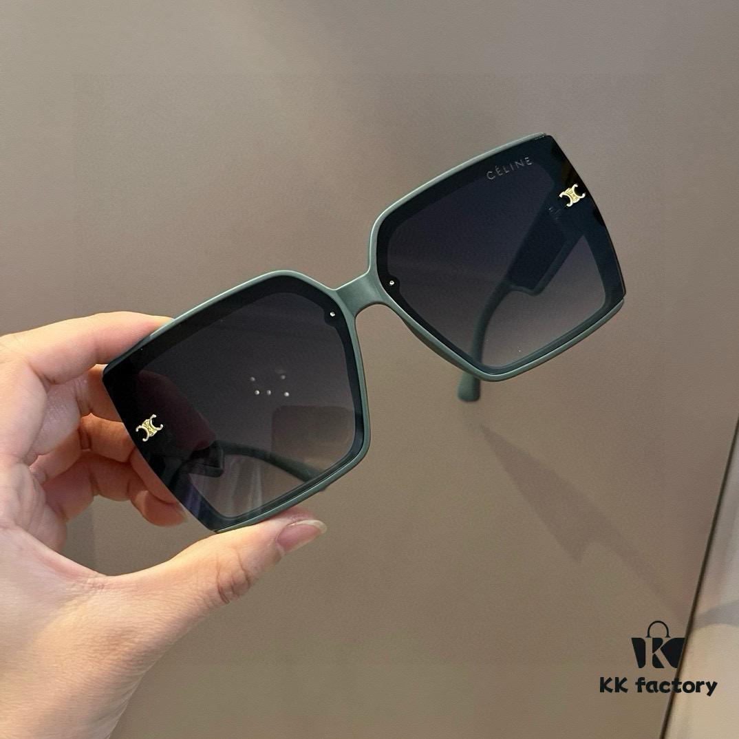 Celine New Arrival Sunglasses, Lightweight and Comfortable Frame, Sun Protection with Flattering Face Shape Design