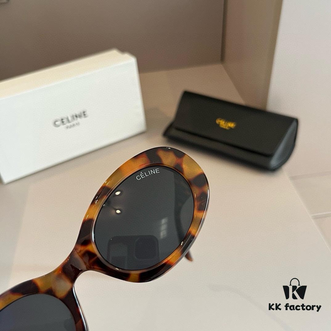 Celine Square Sunglasses, a Game-Changer for Round and Square Faces, Slimming Effect, Flattering All Face Shapes