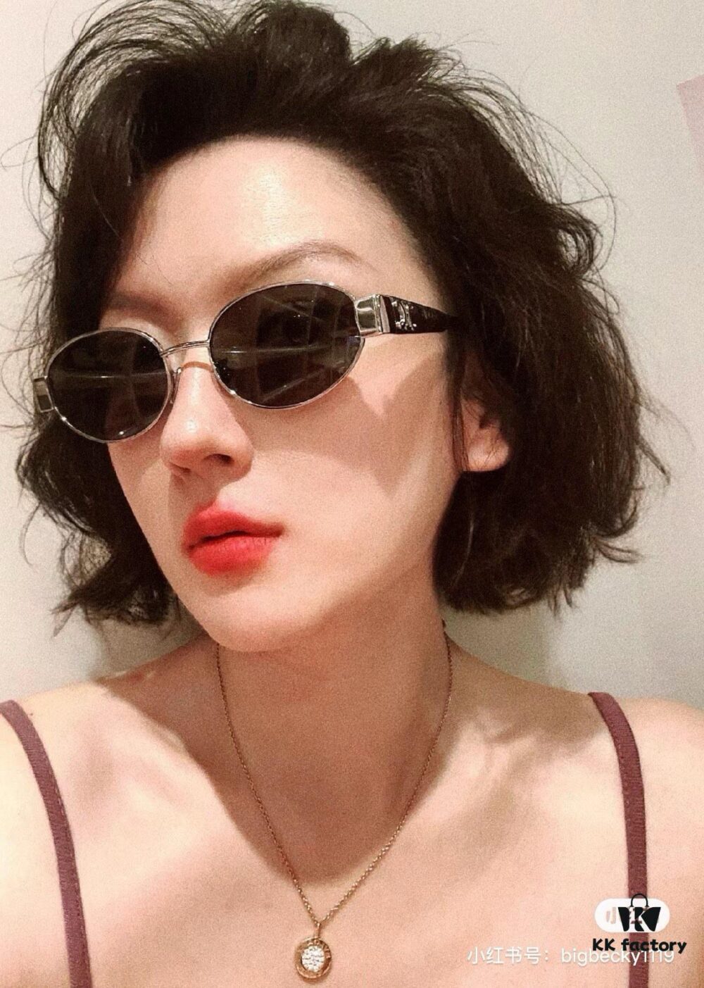 Lisa's Same Celine Retro Round-frame Sunglasses, the 'Egg Superman' Style, Also Known as the Arc de Triomphe Model, Always Popular and Hard to Get