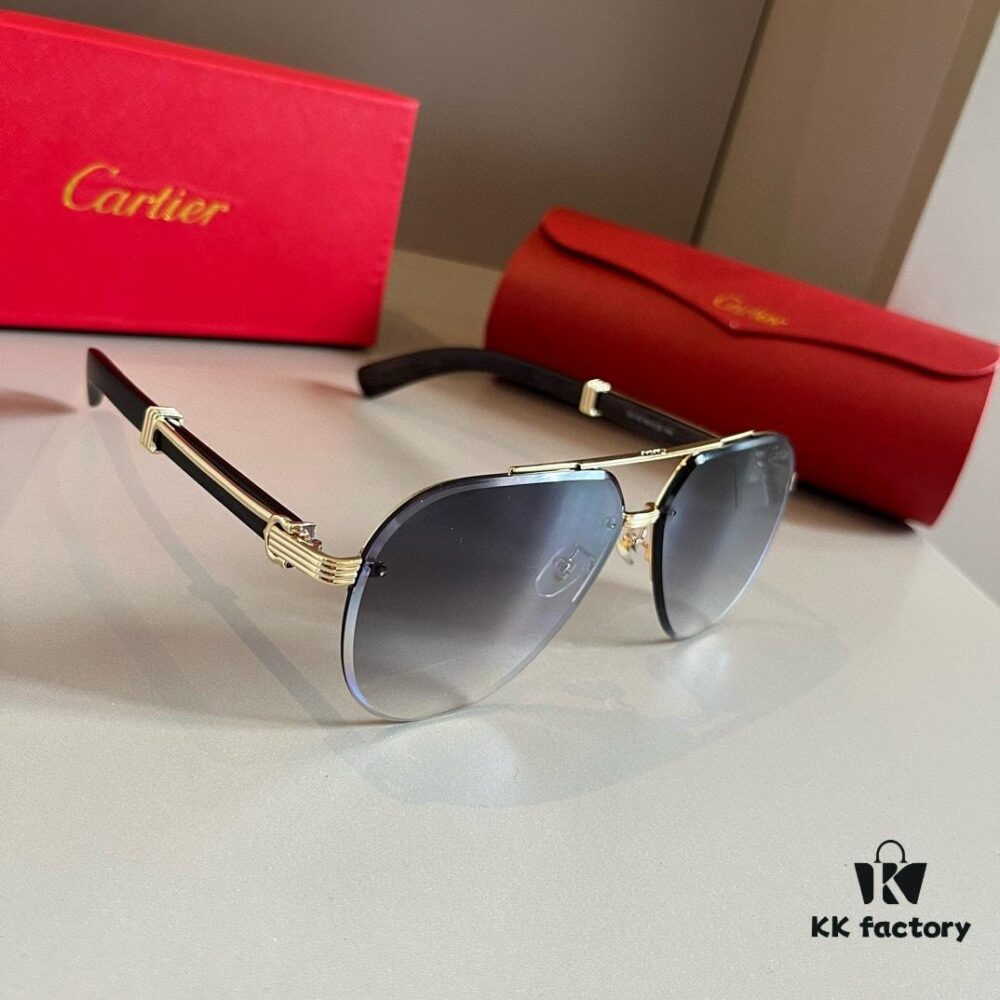 Cartier Men's Official Website 1:1 Large Aviator Sunglasses, High-End and Elegant, Minimalist Signature Logo on Temples, Luxurious Craftsmanship